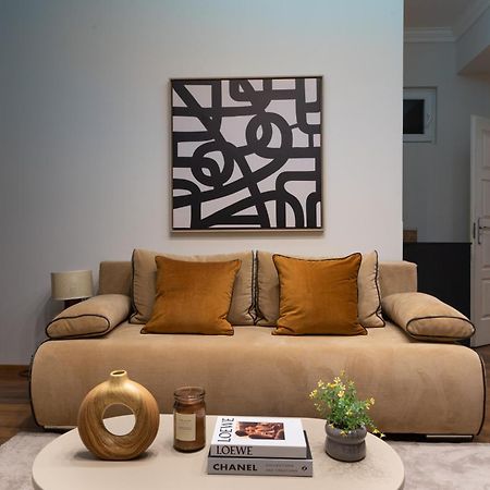 Chic Central 1Br Retreat Near New York Cafe With View Budapeste Exterior foto