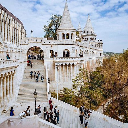 Chic Central 1Br Retreat Near New York Cafe With View Budapeste Exterior foto